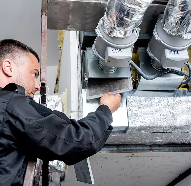  Why Homeowners & Businesses Trust Us in Champaign, IL?